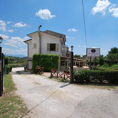 Hotel & Ristorante L'Angoletto In Selci Selci  Exterior photo